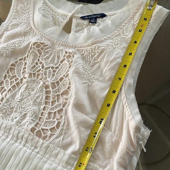 American Eagle, L, lovely, cotton/polyester, pleated poly from the bodice down. - Picture 6 of 11